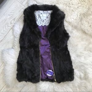 Fur vest